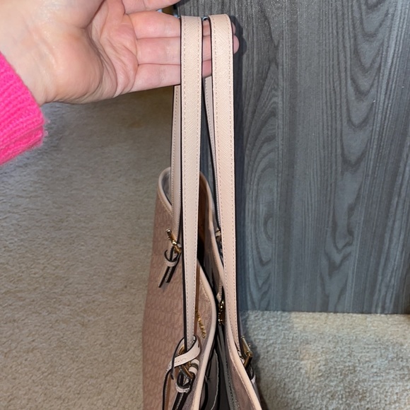 Rose Gold Michael Kors Purse - Picture 9 of 11